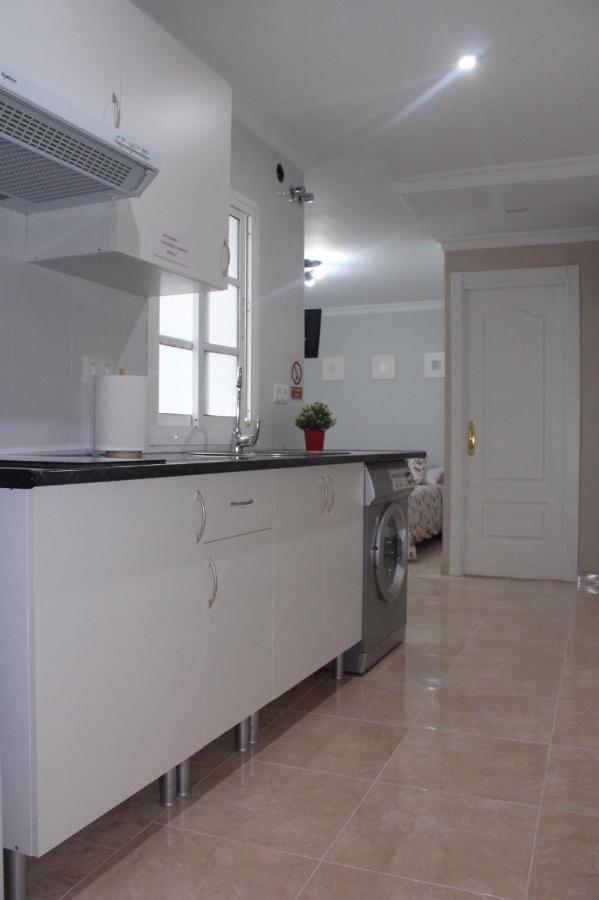Nice And New Studio Very Close To The City Center 2ºa Малага Екстериор снимка