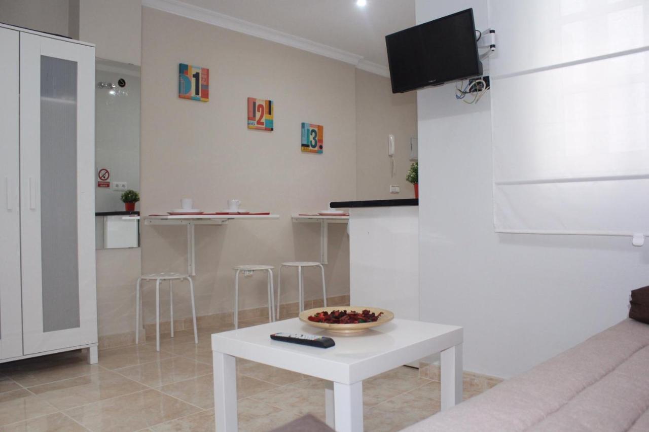 Nice And New Studio Very Close To The City Center 2ºa Малага Екстериор снимка